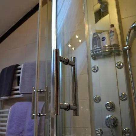 Casa Del Padre - Annabelle