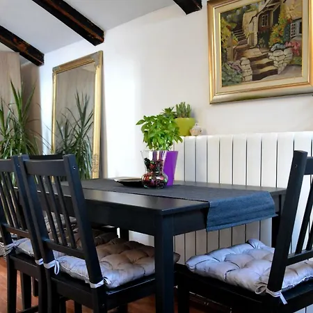 Casa Del Padre - Annabelle *