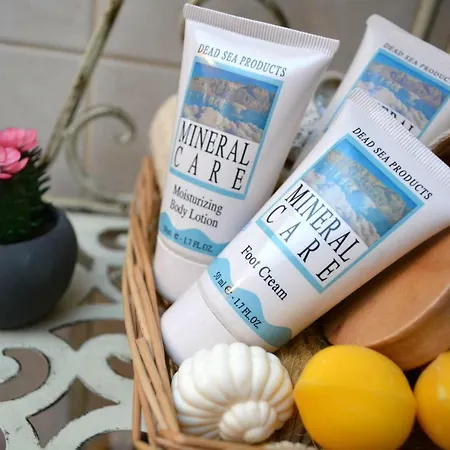 Casa Del Padre - Annabelle Rijeka