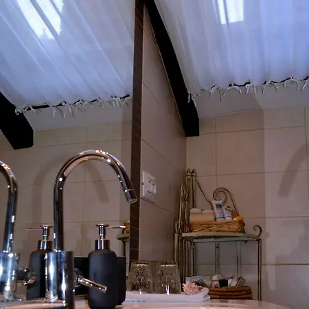 Casa Del Padre - Annabelle *