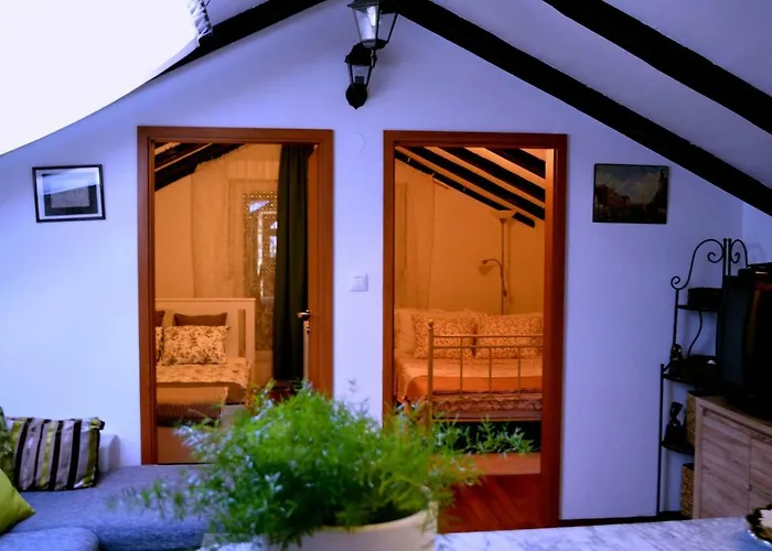 Casa Del Padre - Annabelle Fiume